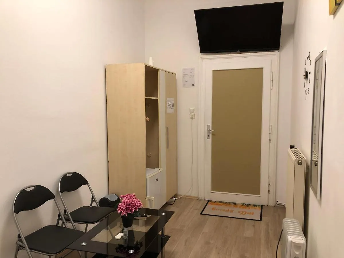 Convenient 3Br Apt. Near Danube & Millenium Tower Vienna